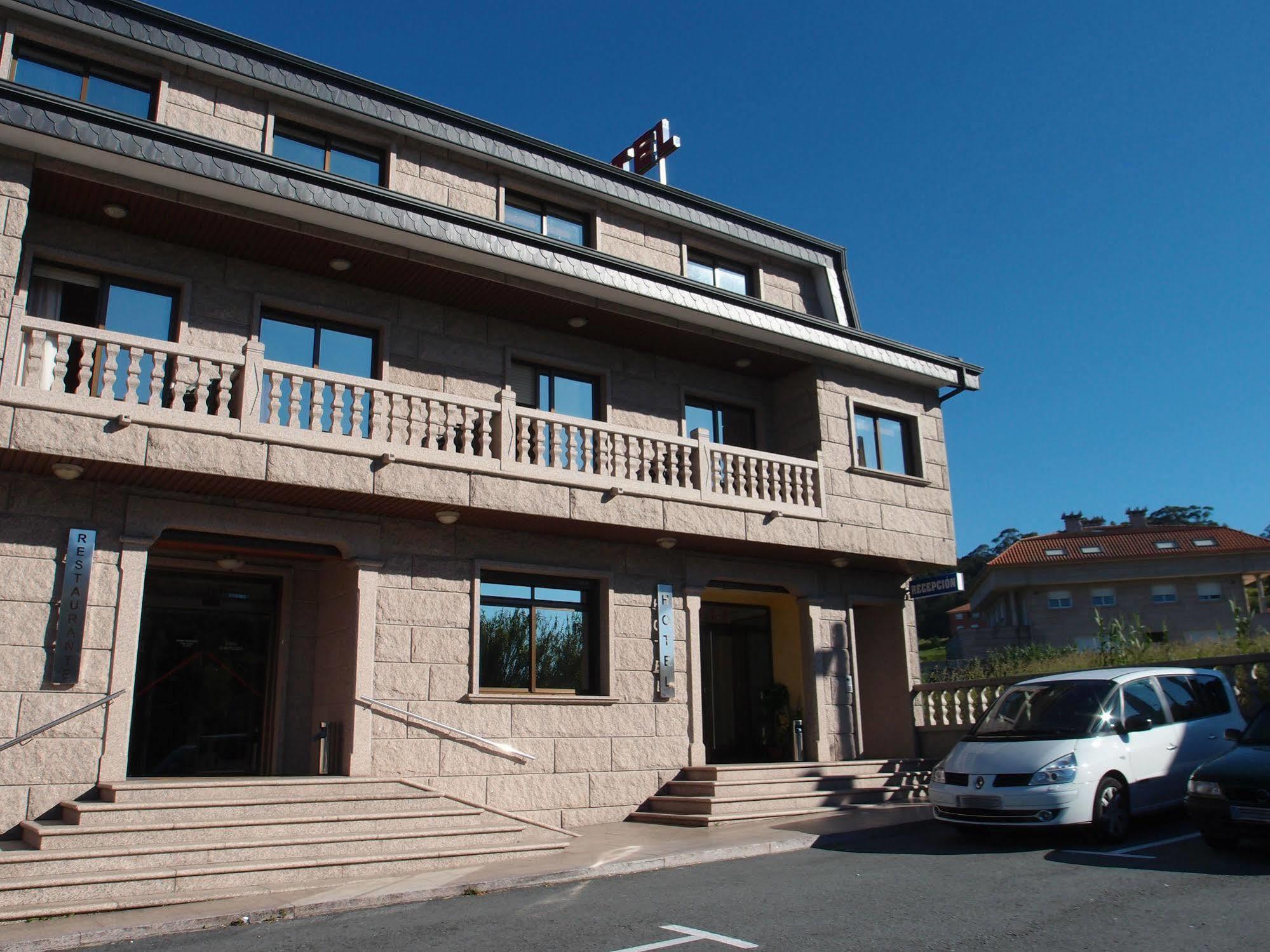 Hotel Avion By Bossh Hotels Vigo Exterior foto
