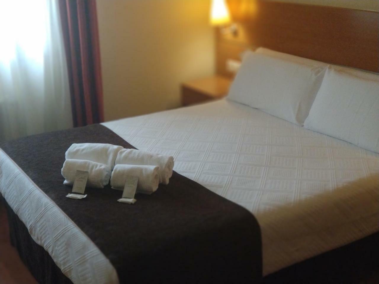 Hotel Avion By Bossh Hotels Vigo Exterior foto